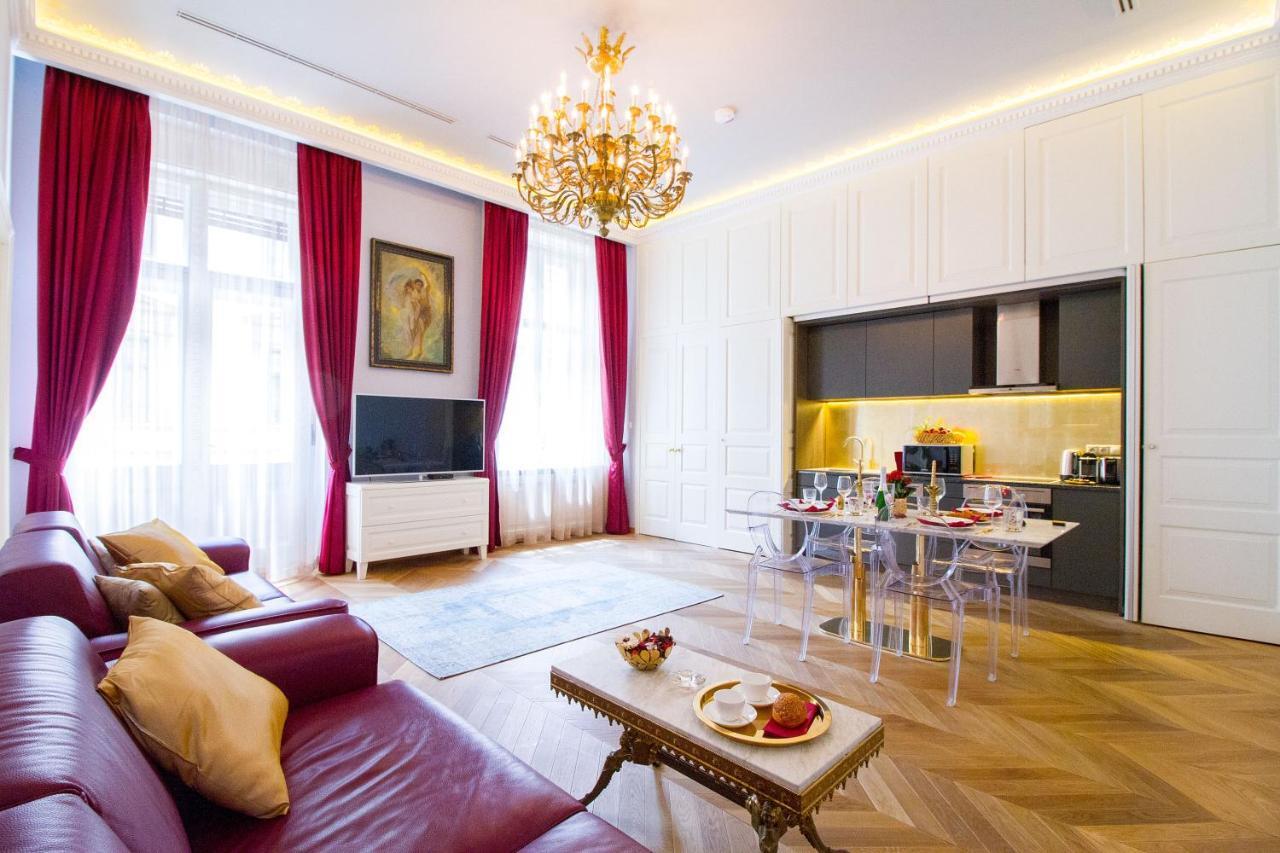 Count Zrinyi Basilica Luxurious Residence Budapest Exterior photo